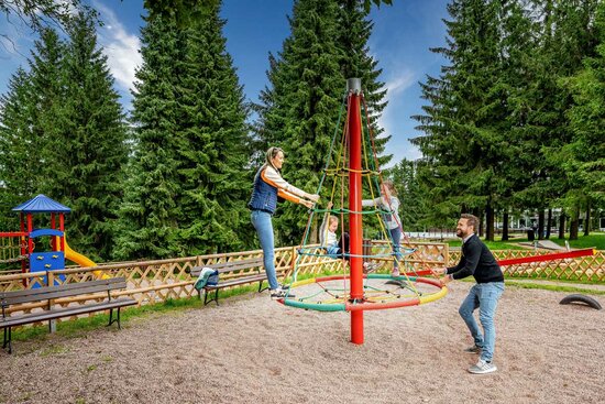 Ahorn Familienurlaub