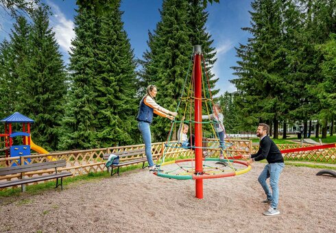 Ahorn Familienurlaub
