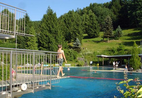Freibad Schönbrunn