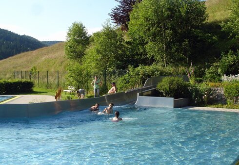 Freibad Schönbrunn