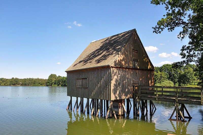 Ca. 300 Jahre altes Pfalhaus im Hausteich