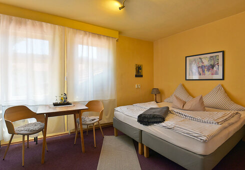 Blick in ein Gästezimmer
