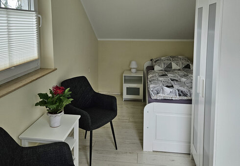 Schlafzimmer 2