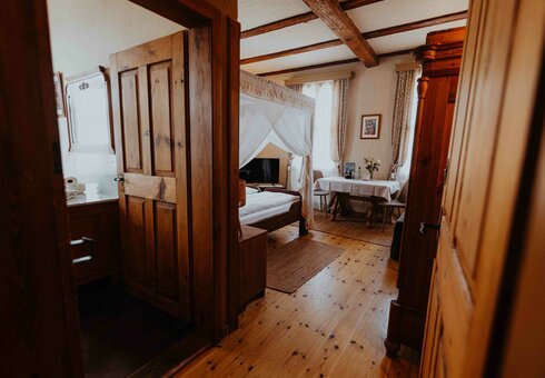 Blick in ein Romantikzimmer