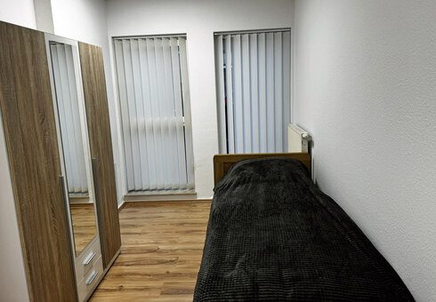 Schlafzimmer 2