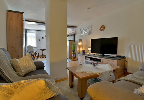 Ferienwohnung Angelina (Wohnzimmer)