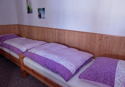 Schlafzimmer 2