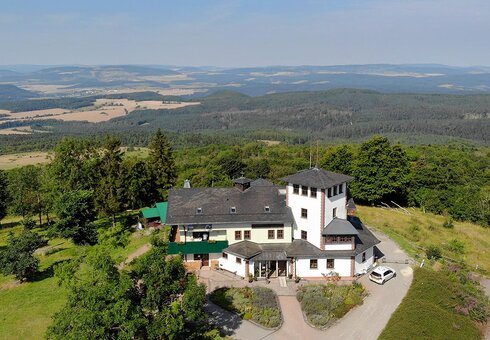 Berggasthof Charlottenhaus im Sommer