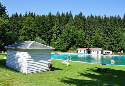 Waldschwimmbad Schmiedefeld