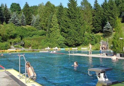 Freibad Schönbrunn