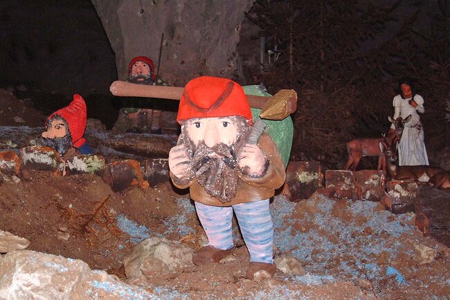 Sandstein -und Märchenhöhle in Walldorf