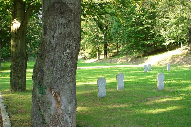 Kriegsgräberdenkmal bei Ohrdruf