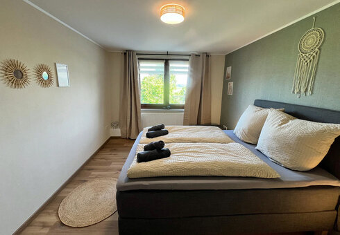 Schlafzimmer 2