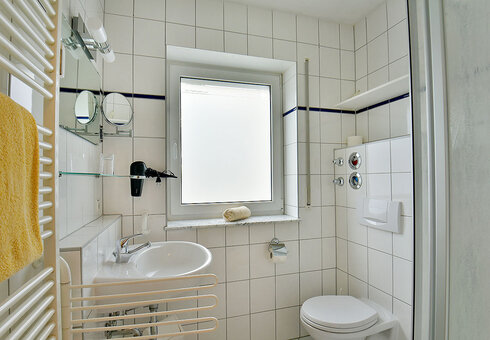 Beispiel Ferienwohnung (Bad)