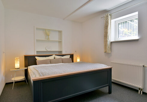 Schlafzimmer 2