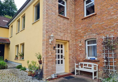 Ferienhaus Rosis Garten