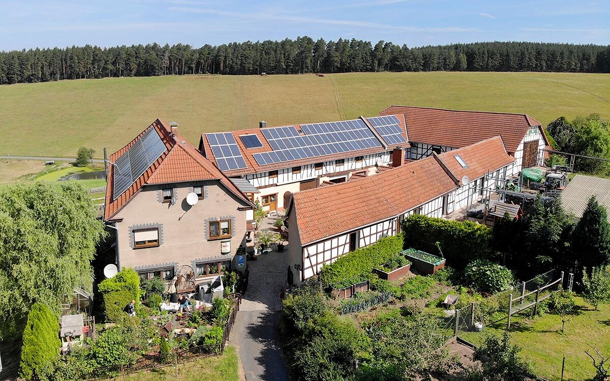 Innenhof mit Sitzmöglichkeiten