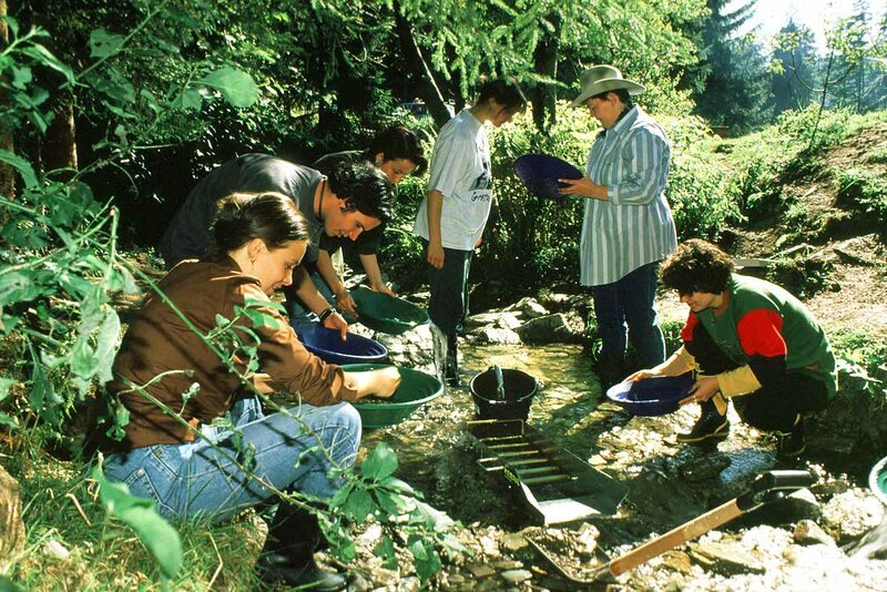 Goldsuche bei Katzhütte