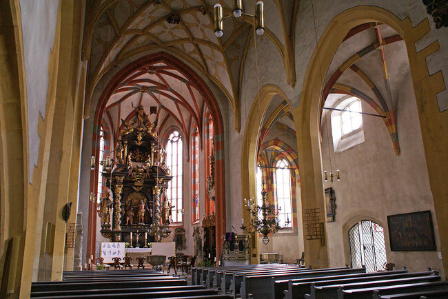 Blick in die Kirche
