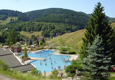 Freibad Schönbrunn