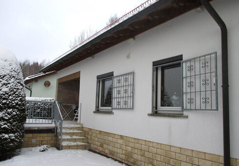 Ferienhaus im Winter