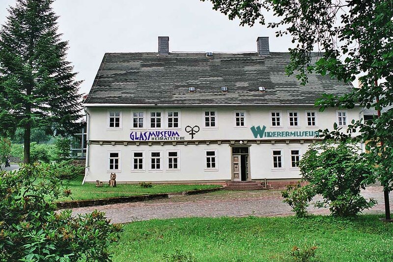 Glas- und Wilderermuseum