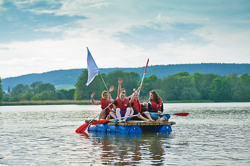 Floßbau Outdoorcamp