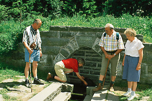 Wanderer an der Hinteren Werraquelle