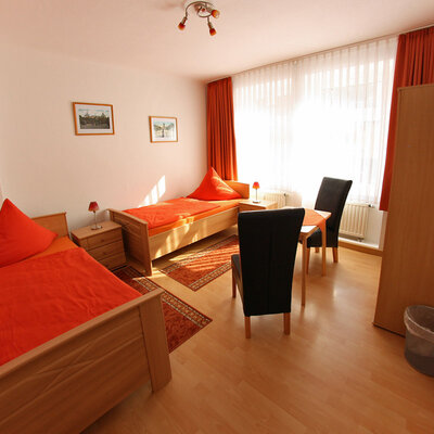 Blick in ein Schlafzimmer