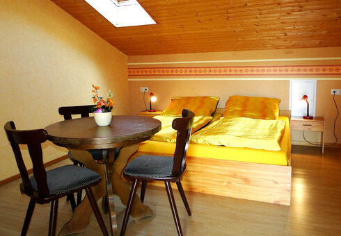 Blick in ein Gästezimmer
