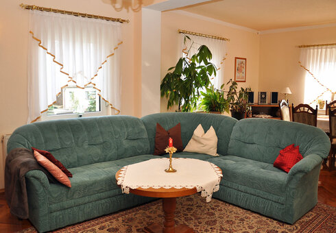 Blick in das Wohnzimmer