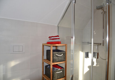 Dusche im Bad