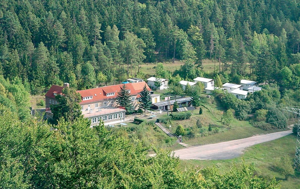 Herberge-Pfadfinderzentrum-Zum-Greifenstein-Bad-Blankenburg-Panorama