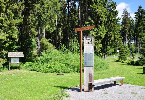 Wegweiser zum Rennsteig