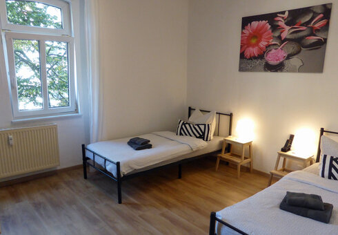 Schlafzimmer 2