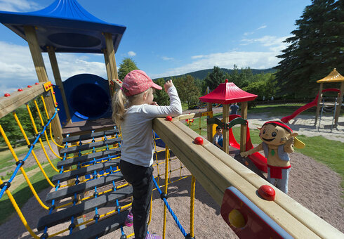 Kinderspielwelt aussen