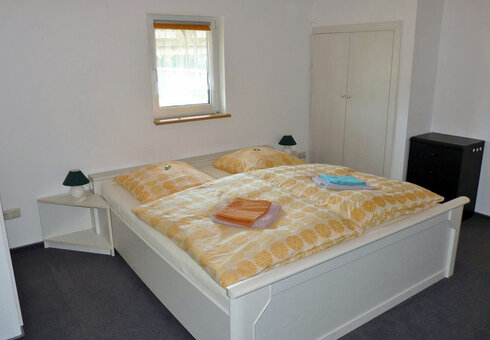 kleine Ferienwohnung (Schlafzimmer)