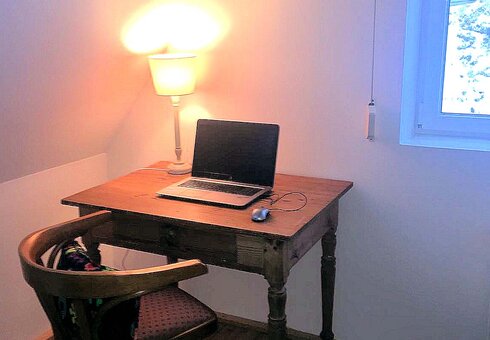 Schlafzimmer 1