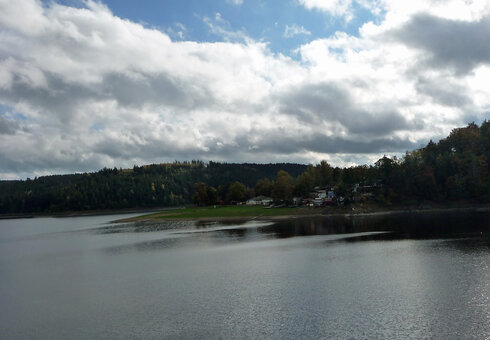 Blick auf den Bleilochstausee