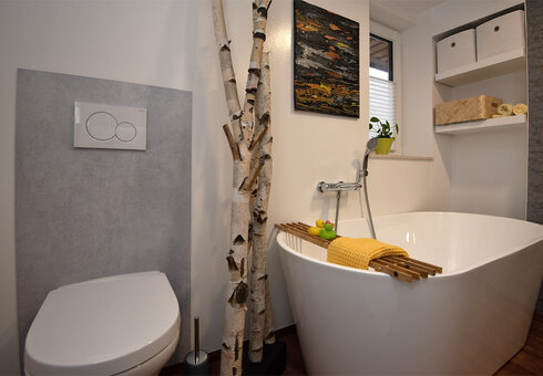 Badezimmer inkl. Badewanne