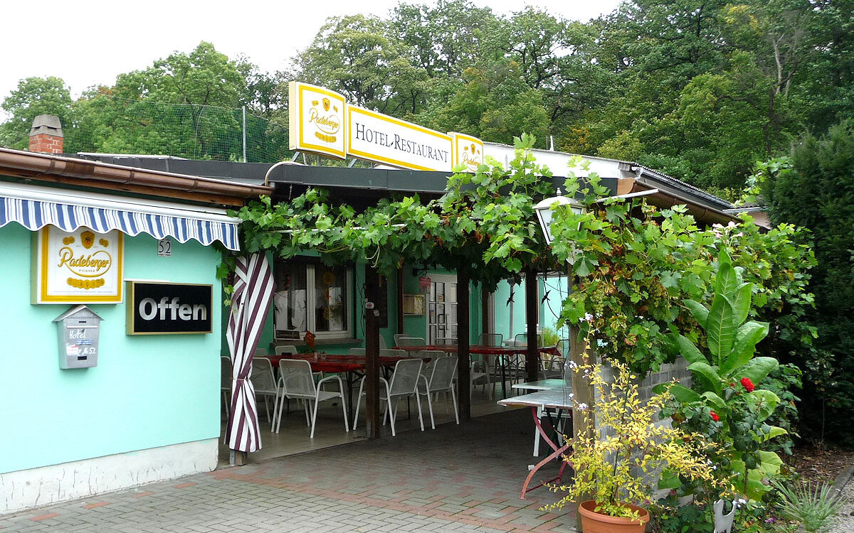 Hotel-Am-Hoelzchen-Straussfurt-Panorama