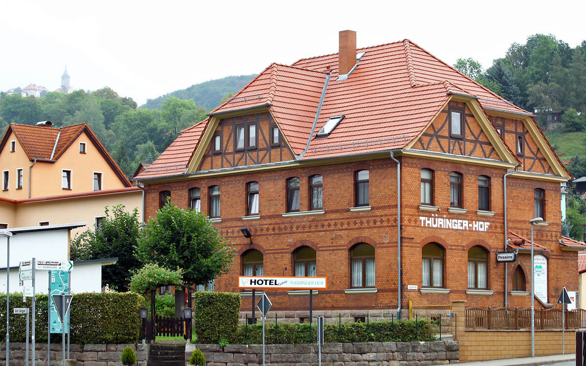 Hotel-garni-Thueringer-Hof-Kahla-Panorama