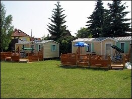 Ferienhäuser mit Liegewiese