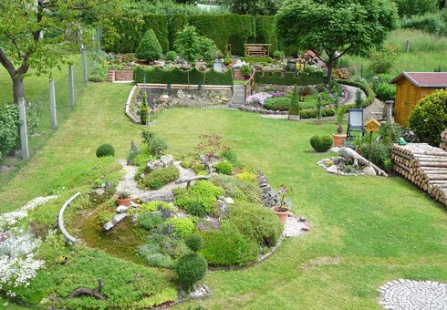 Garten mit Liegewiese