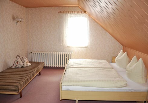 Ferienwohnung 2 (Schlafzimmer)