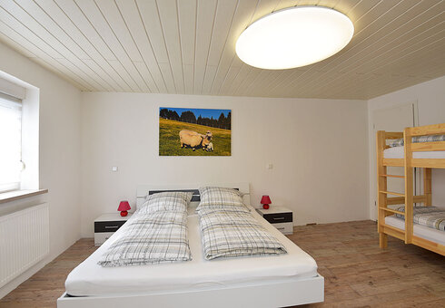 Ferienwohnung 2 (Schlafzimmer)