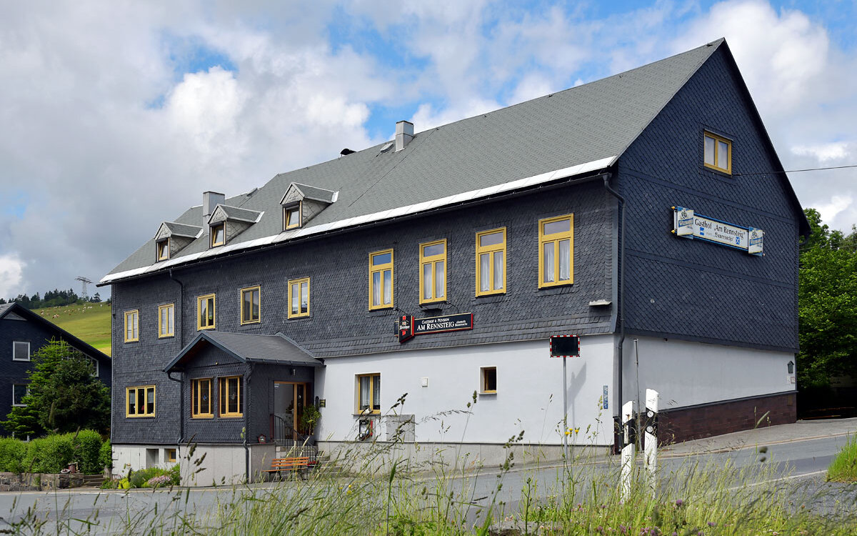 Gasthaus-Pension-Am-Rennsteig-Panorama