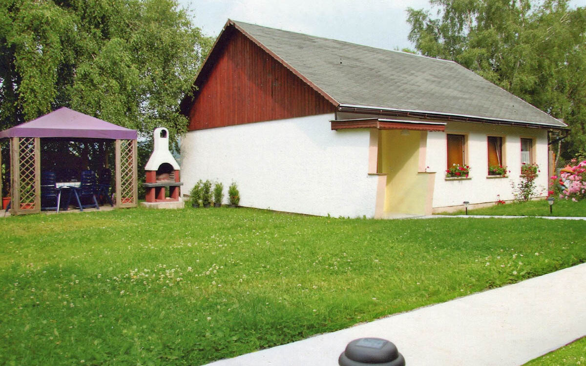 Ferienhaeuser-Holland-Boehlen-Panorama