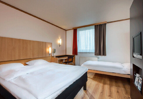Beispiel Dreibettzimmer