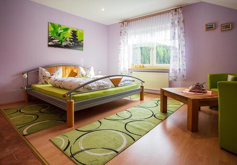 Blick in ein Schlafzimmer